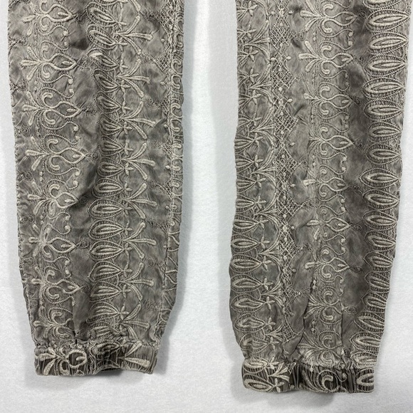 Johnny Was Gray Fully Embroidered Joggers size Large - Picture 4 of 12